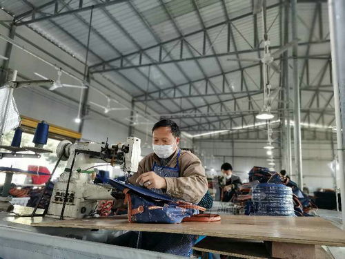 瀘縣點亮脫貧攻堅 統戰 名片